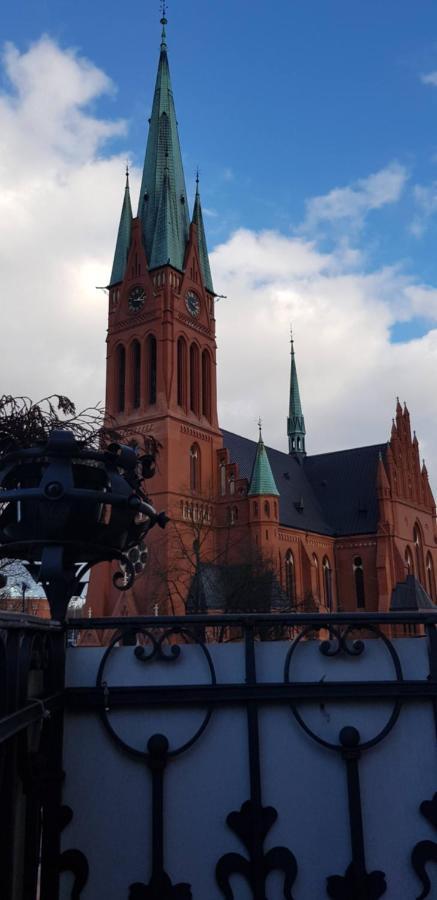 Astronomiczny Apartament , Mieszkanie 2 Pokojowe. Parking. Stary Toruń Buitenkant foto