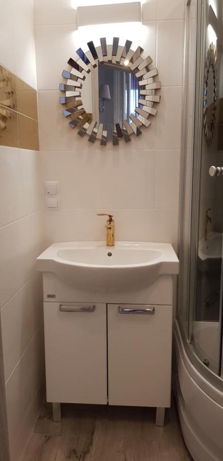 Astronomiczny Apartament , Mieszkanie 2 Pokojowe. Parking. Stary Toruń Buitenkant foto