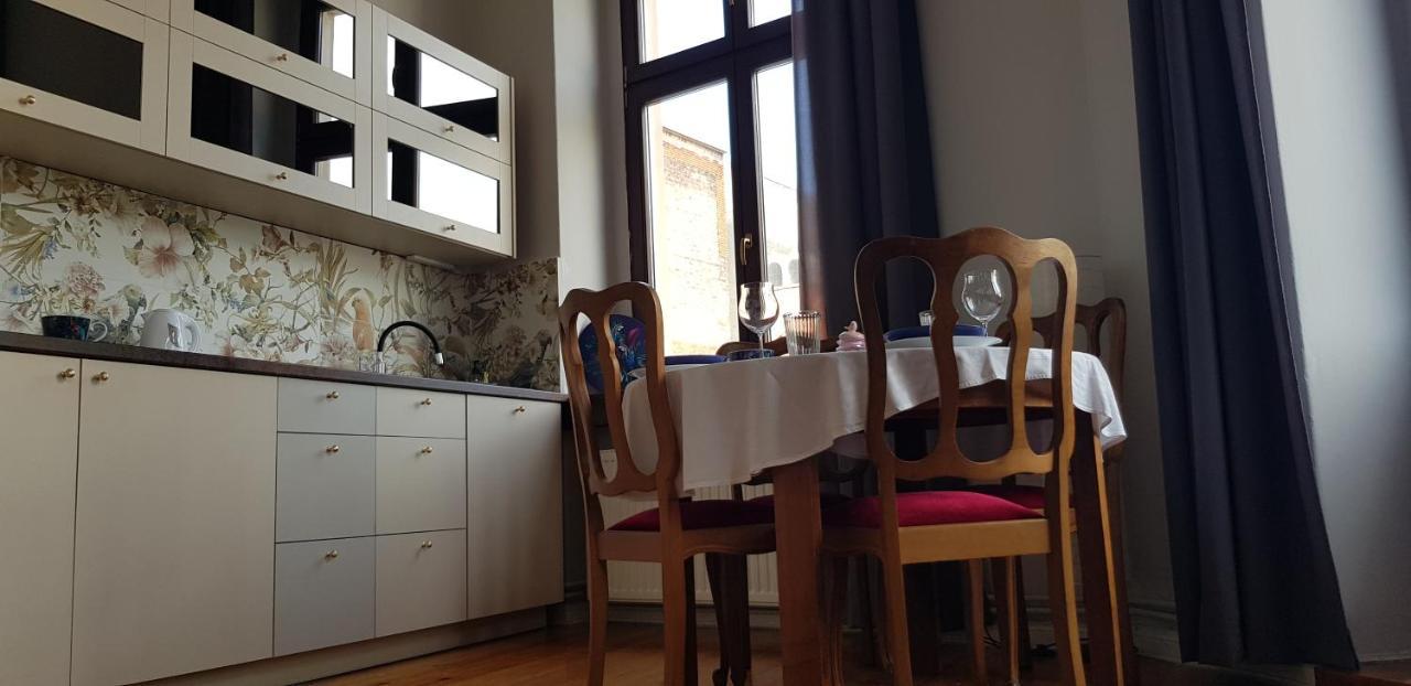 Astronomiczny Apartament , Mieszkanie 2 Pokojowe. Parking. Stary Toruń Buitenkant foto